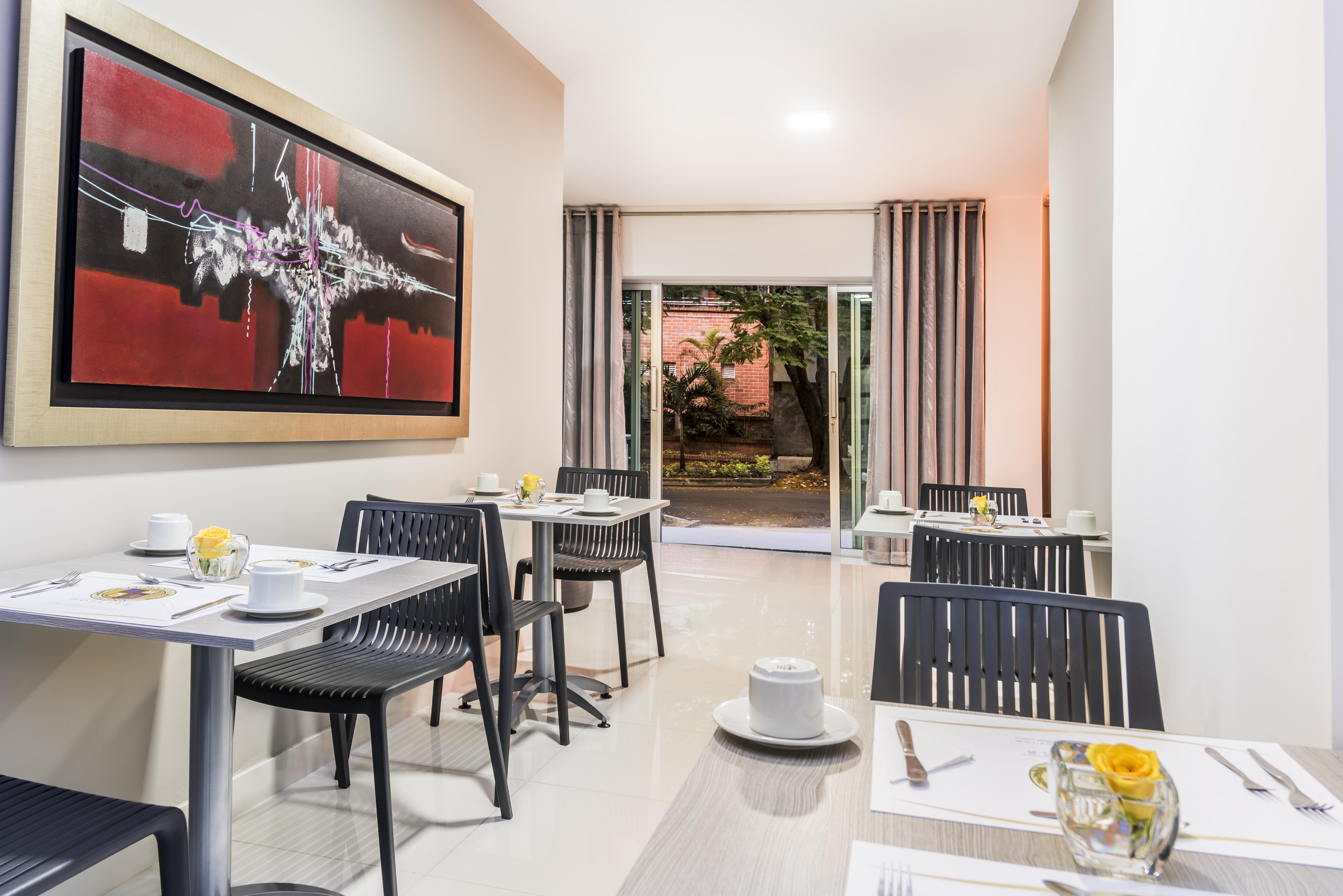 Hotel Asturias Medellín Zewnętrze zdjęcie
